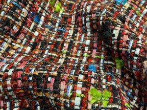 Bordós-rózsaszín Chanel szövet