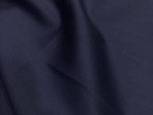 Sötétkék finom gyapjú szövet elegáns viseletekhez