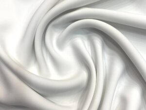 Törtfehér Cady anyag