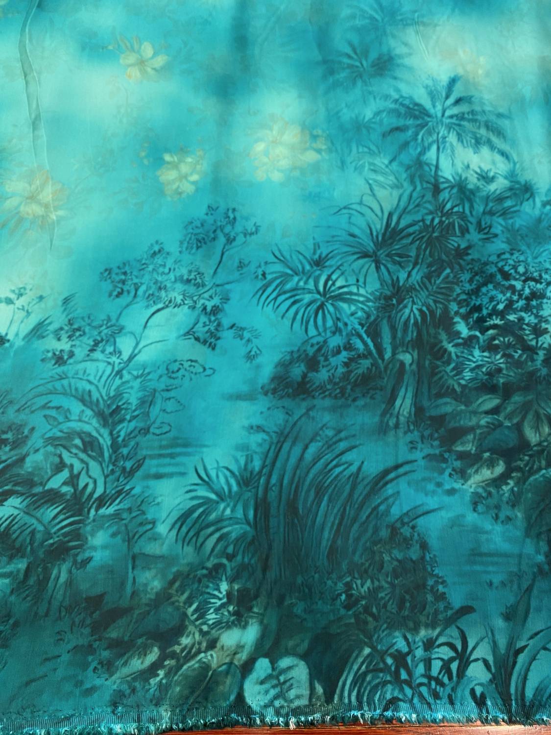 Petrol bordűrmintás olasz viszkóz szatén - Image 2