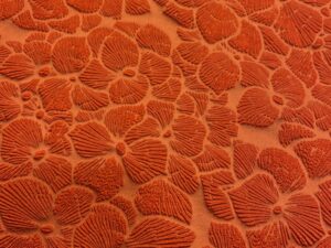 Korallnarancs virágmintás olasz jacquard brokát