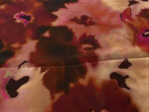 Olasz akvarell mintás viszkóz – meleg tónusú