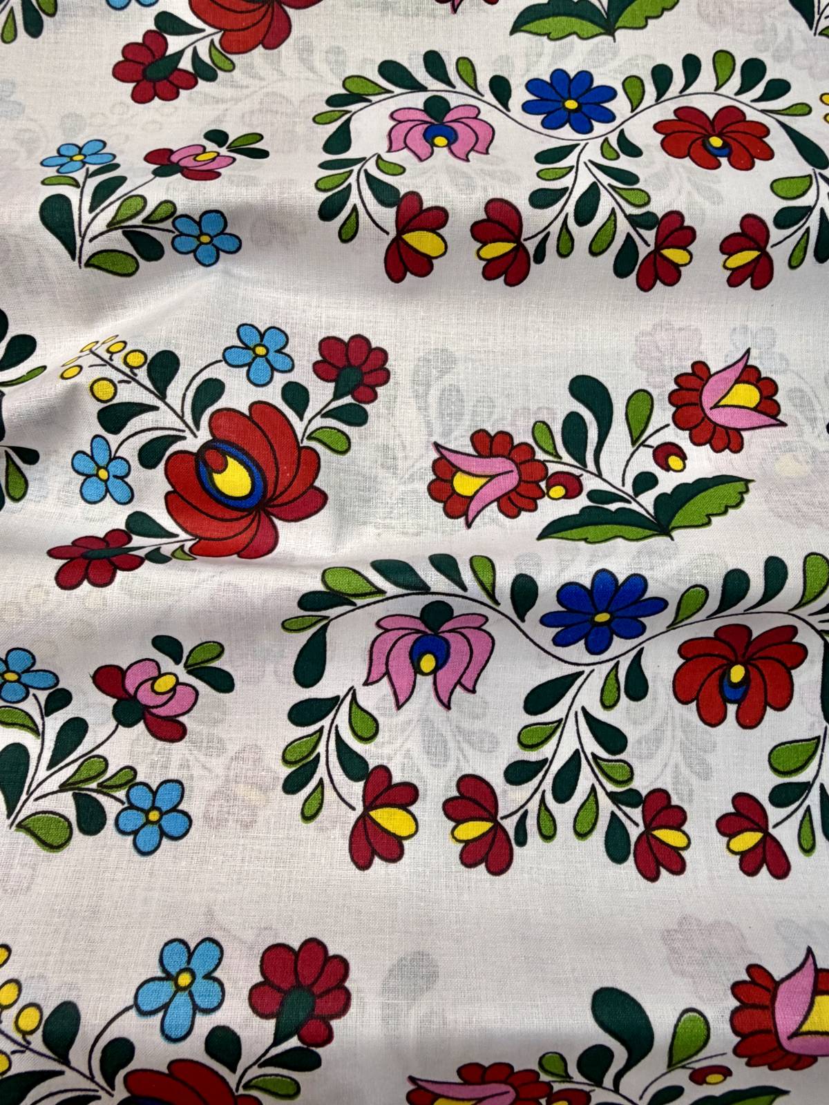 Kalocsai jellegű virágmintás pamut karton