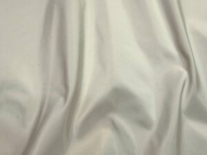 Olasz hernyóselyem taft – törtfehér elegancia