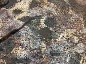 Elasztikus jersey – absztrakt kígyóbőrminta